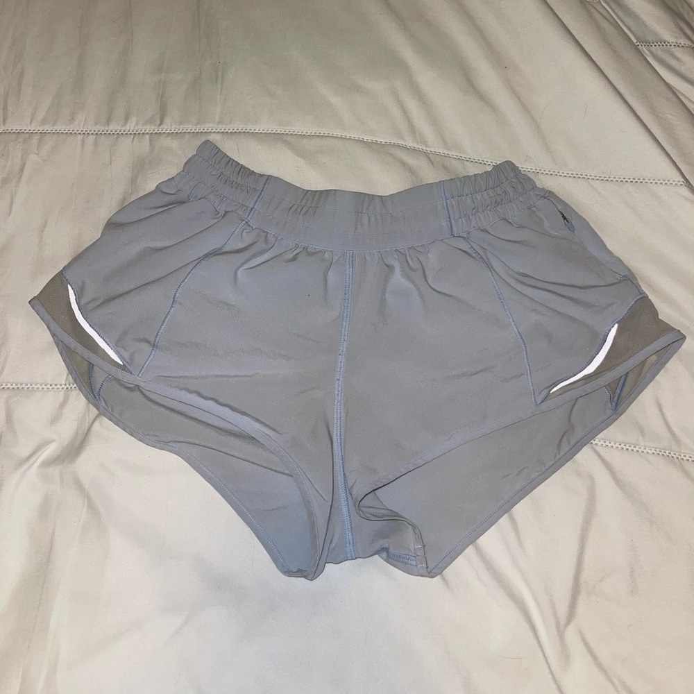 Lululemon hotty hots 2.5